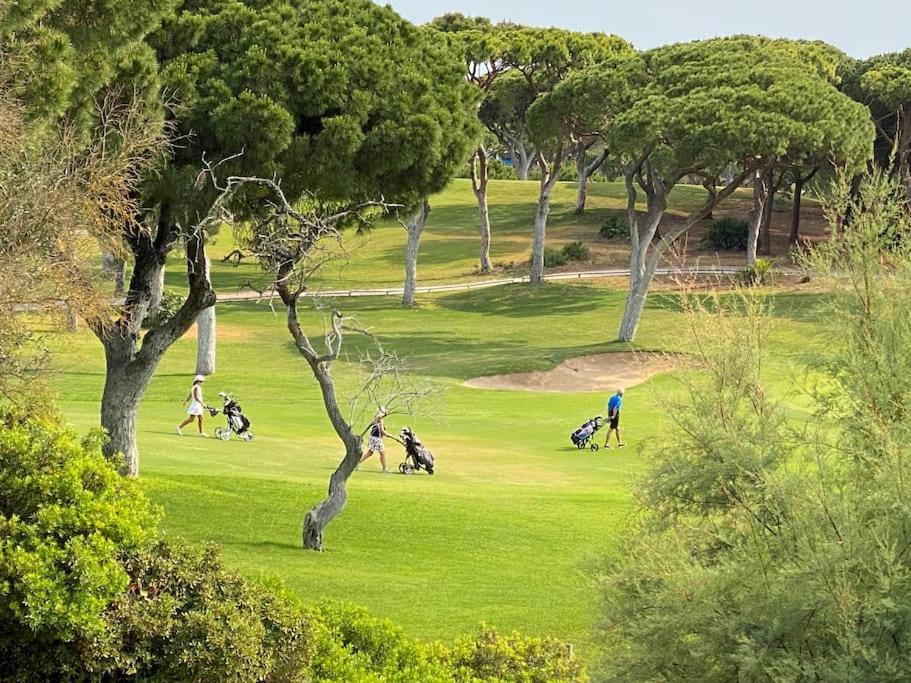 Sunny Villa With Golf Front View Vilamoura Exterior foto